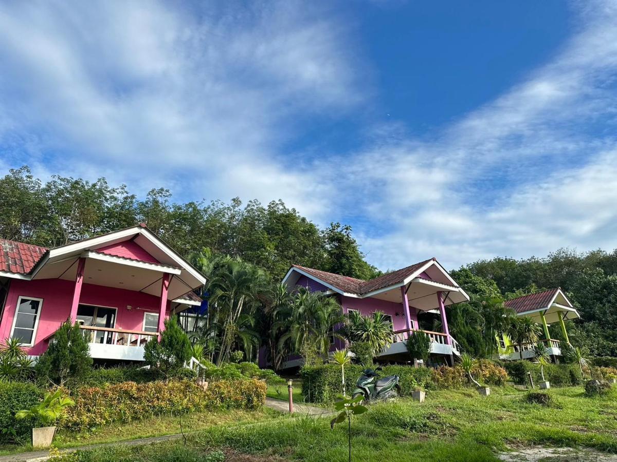บ้านสวนปิยนันท์ Ko Yao Noi Exterior photo